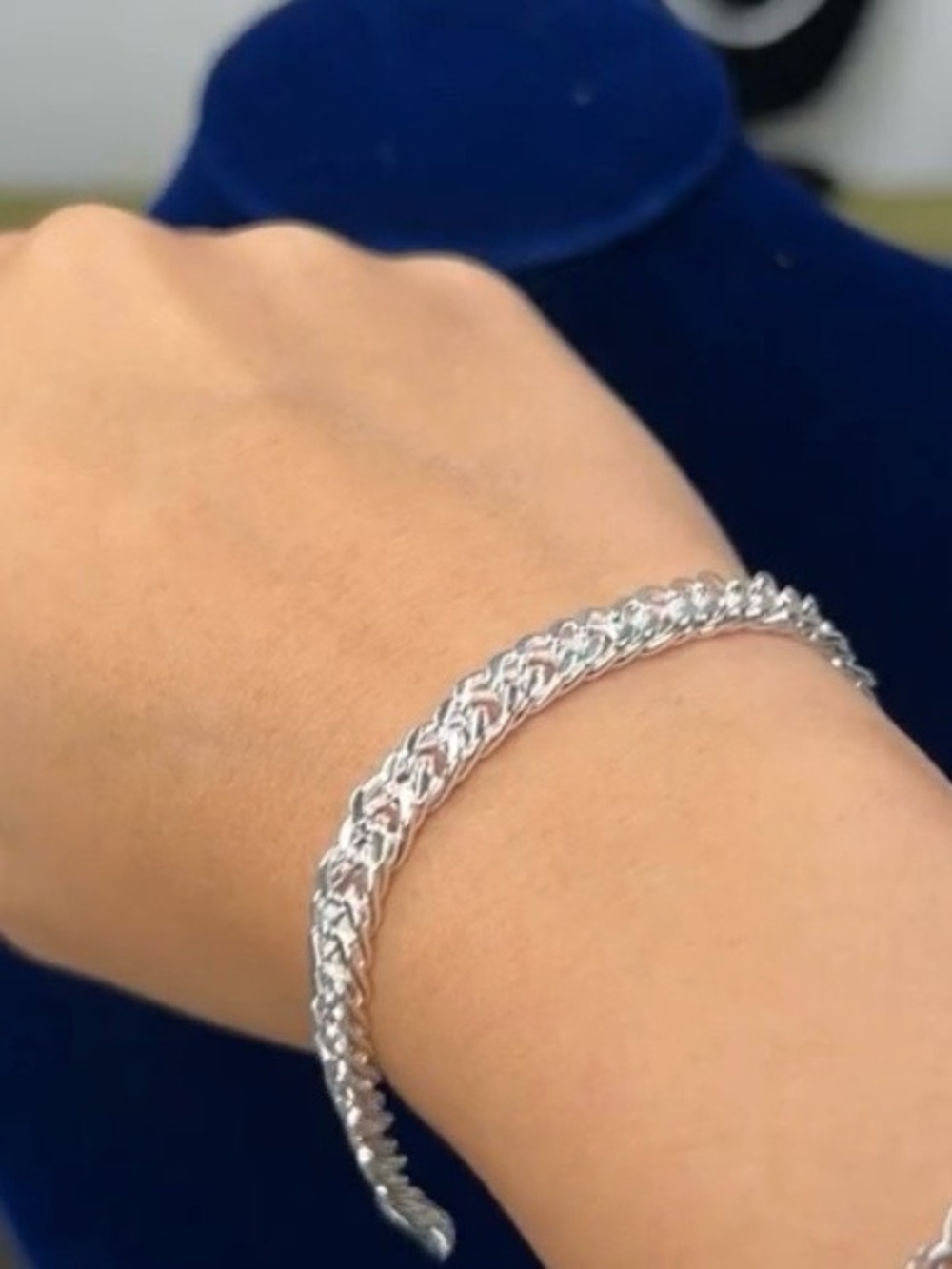 ✨ 925Sterling Silver Cuban Link Bracelet – 8”